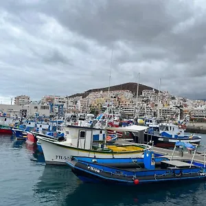 Cornelia's 1b Primera Linea De Playa Los Cristianos (Tenerife)